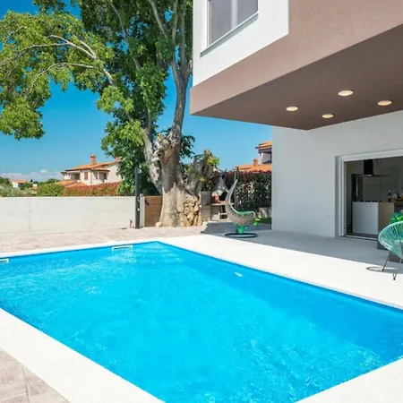 Villa Mia By Guide Galizana